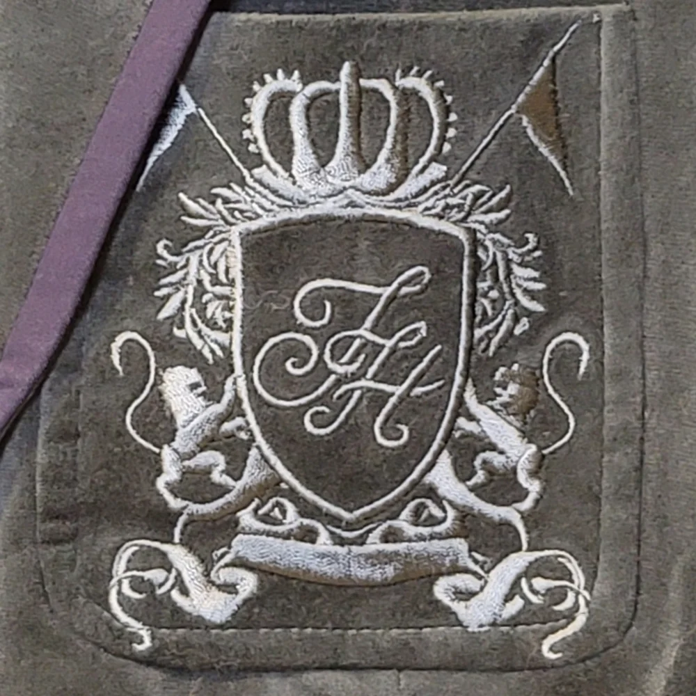 Tommy Hilfiger Green Monogrammed Velvet Blazer with Navy Trim Size 4 - Picture 2 of 8